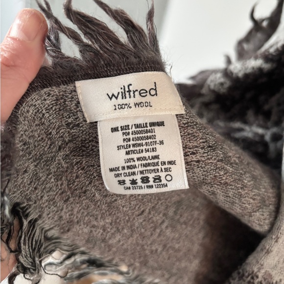 Wilfred Haus Party wool blanket scarf